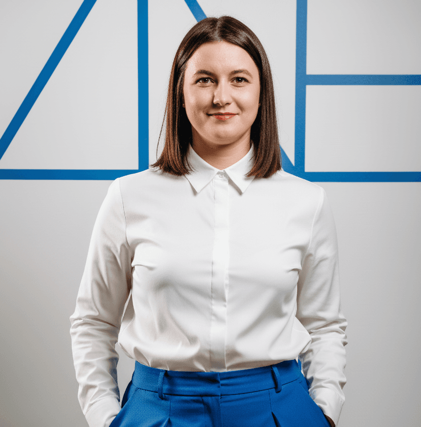 Dominika Bęben - Ekspertka badań potrzeb użytkowników rozwiązań cyfrowych, liderka zespołów UX